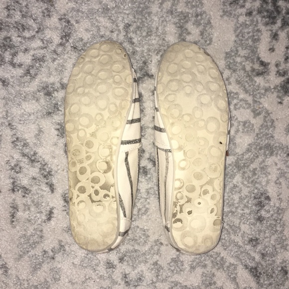 Madden Girl Slip Ons - Picture 6 of 6